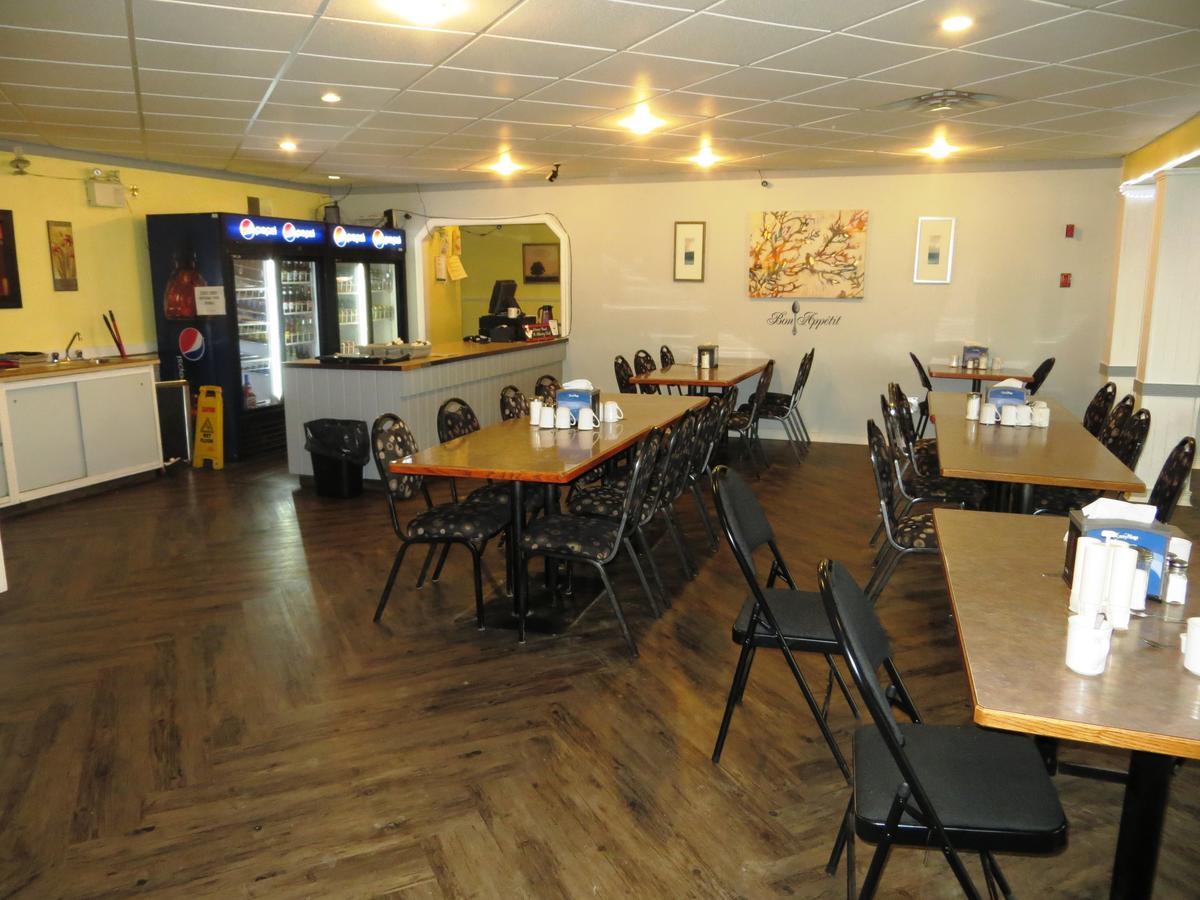 Macklin Motor Inn 외부 사진