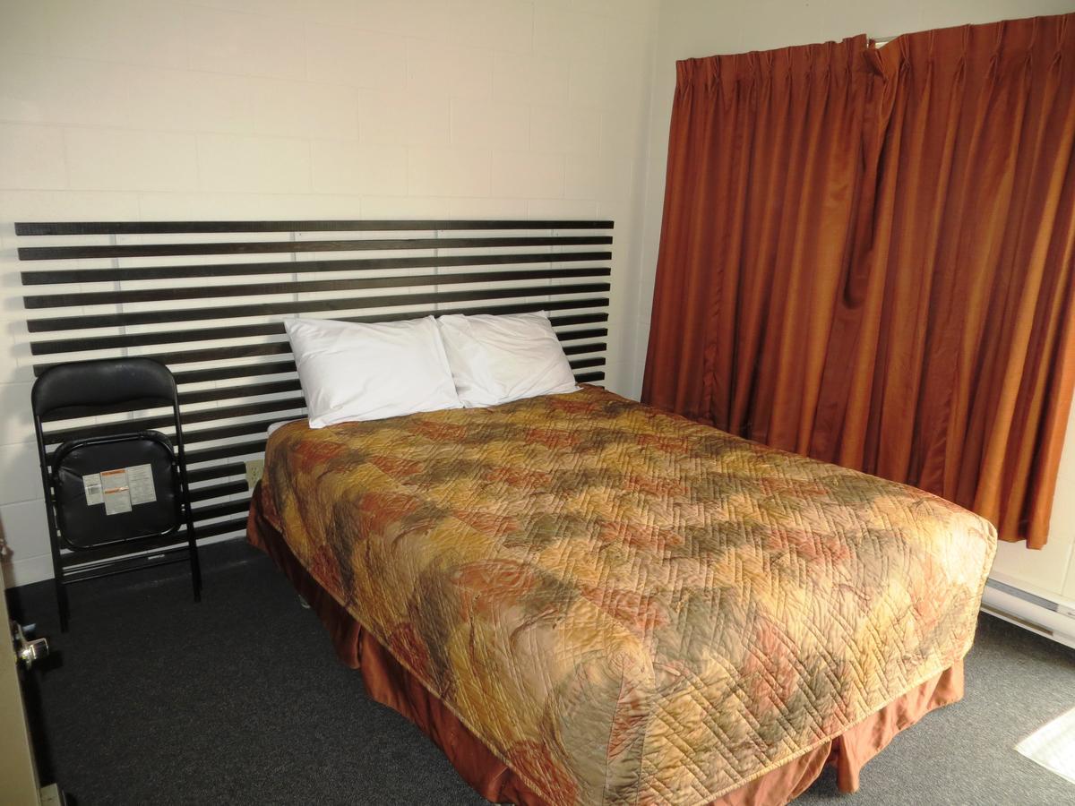 Macklin Motor Inn 외부 사진