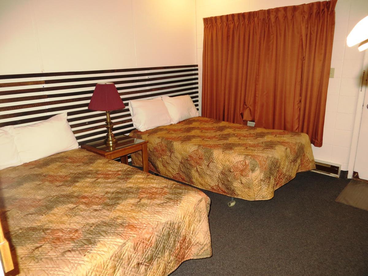 Macklin Motor Inn 외부 사진